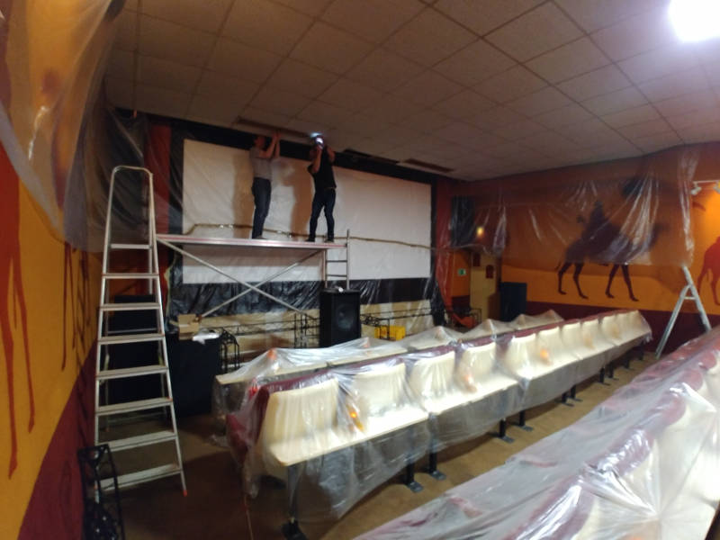 Vorrichtung für die neue Leinwand